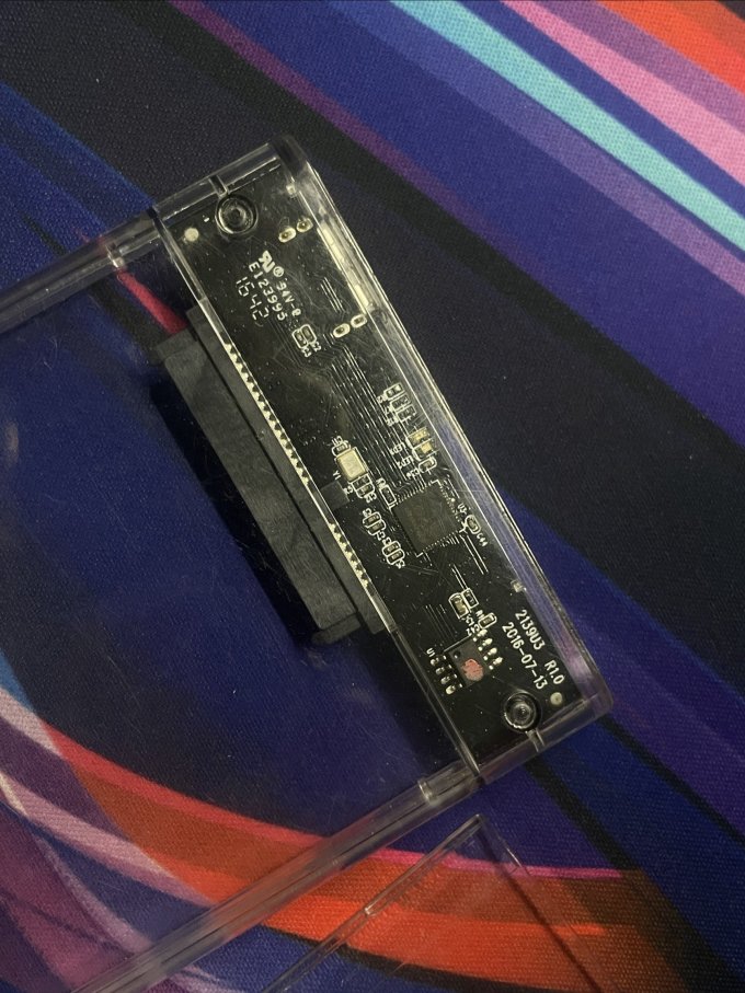 移动硬盘盒