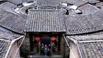 一万元三人九天福建四城游D6：土楼王景区&土楼王子景区 