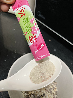 一口把我送走的黑暗料理：梅干昆布茶🍵