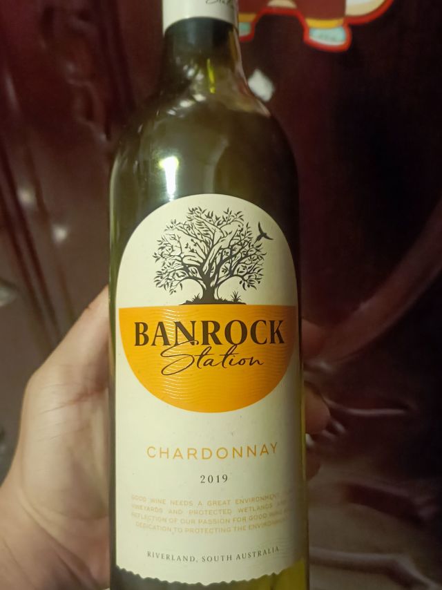 这瓶白葡萄酒可不是免单的哦