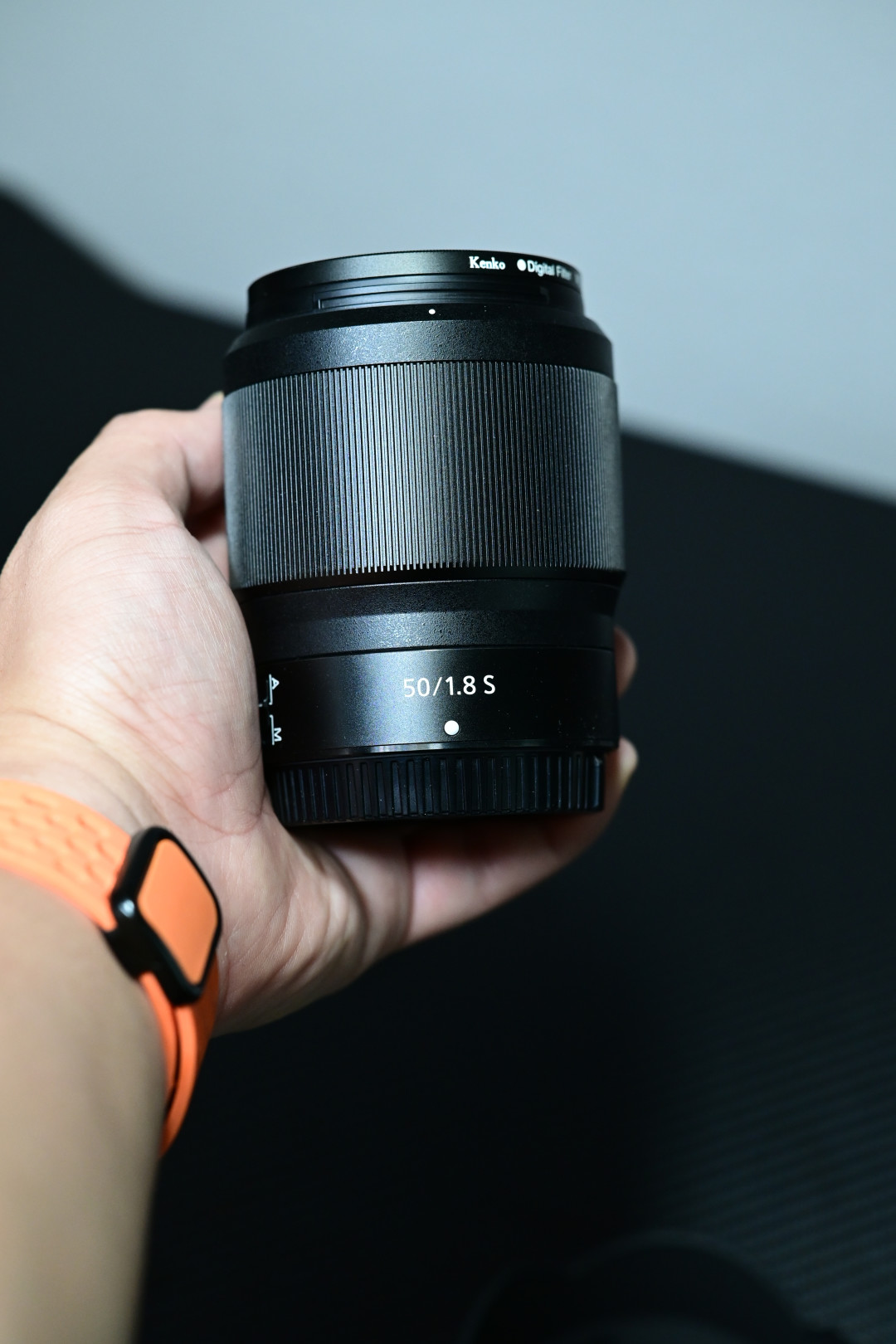 尼康无反镜头怎么样到底是谁给它起的“狗王”这个名字？我谢谢你