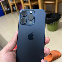 华为Mate60Pro和iPhone15Pro，不谈情怀的话你会选哪款？