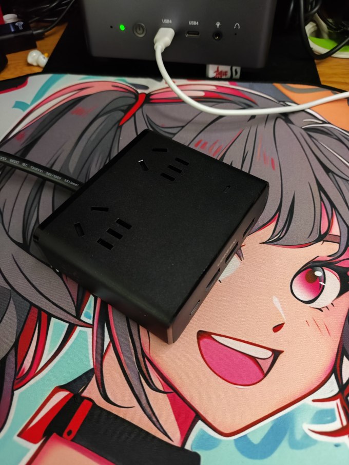 绿联插座
