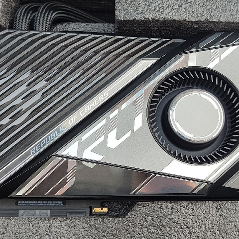 ROG STRIX LC RX6800XT水冷猛禽