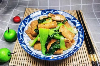 青菜炒豆腐简单做法