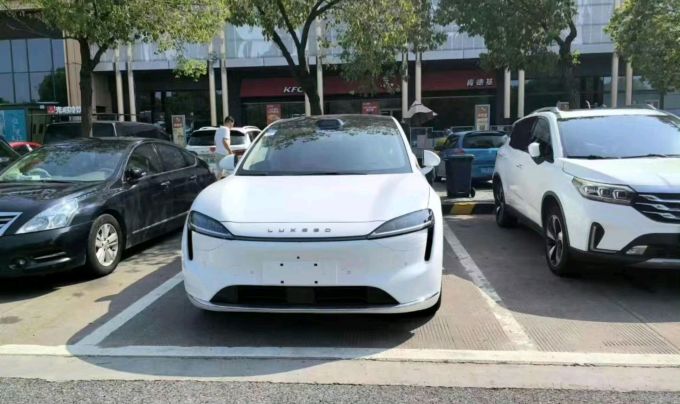 智界新能源车
