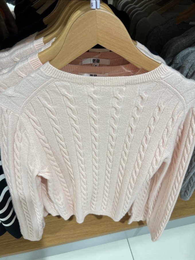 优衣库女上装