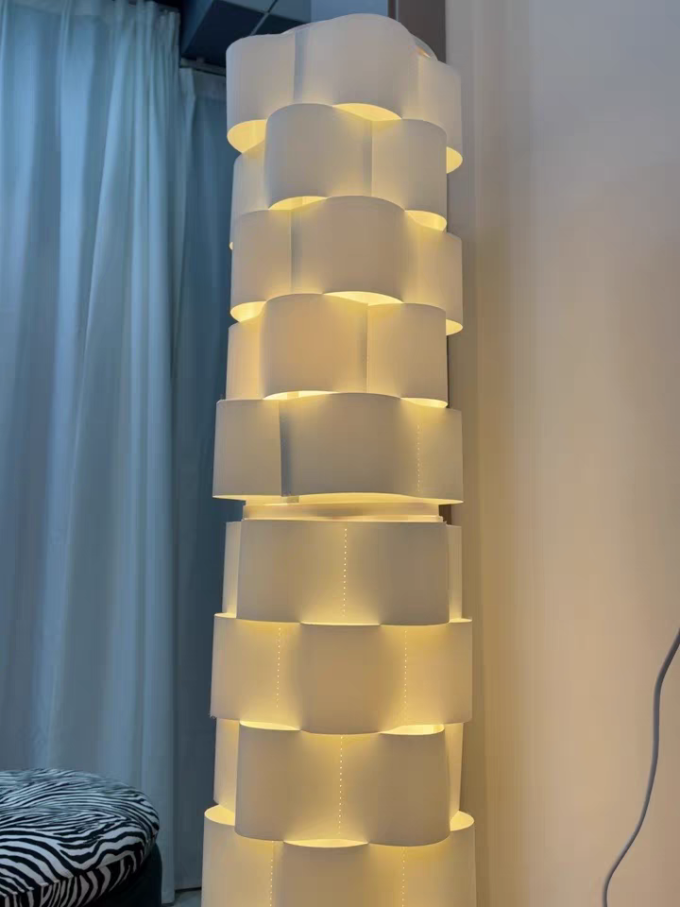 宜家落地灯
