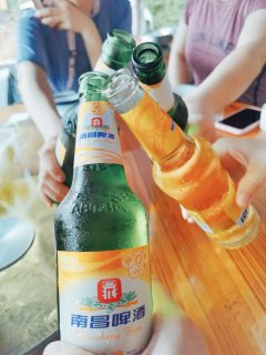 南昌打卡，必须喝当地人都爱喝的南昌啤酒🍺