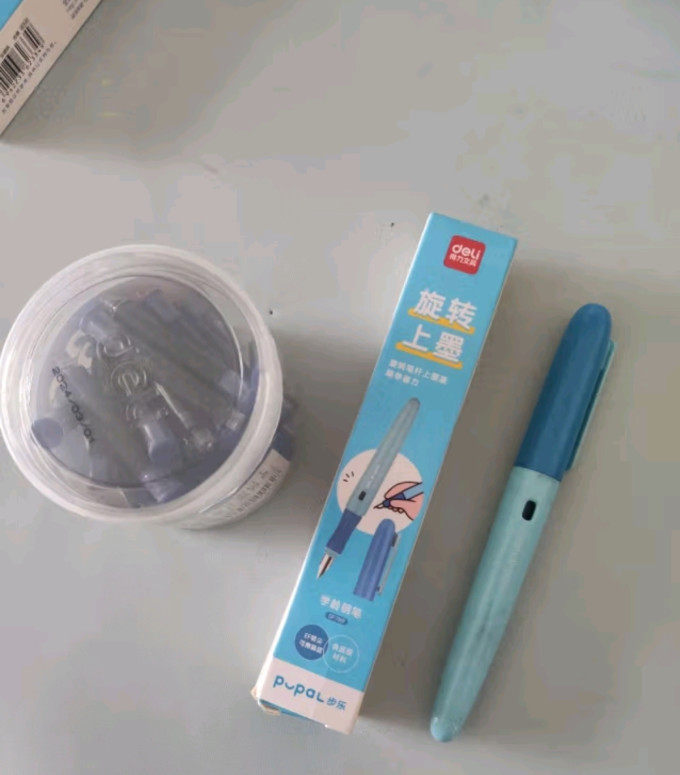 得力钢笔