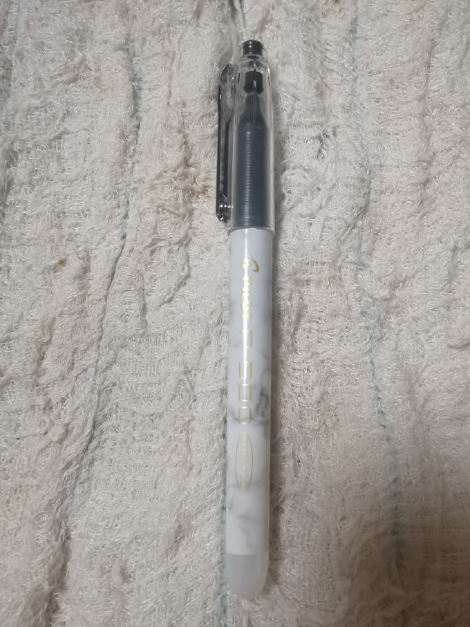百乐中性笔
