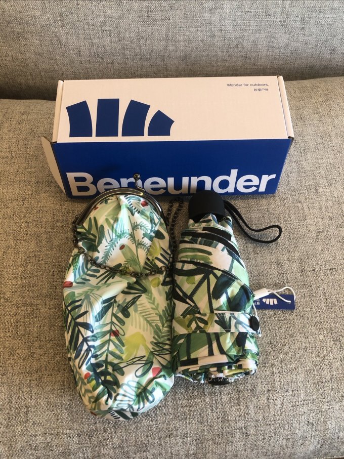 蕉下黑胶防晒伞到货