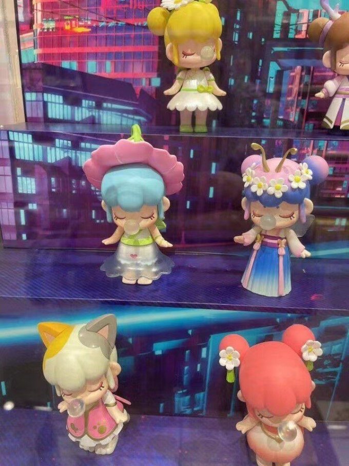 潮流玩具