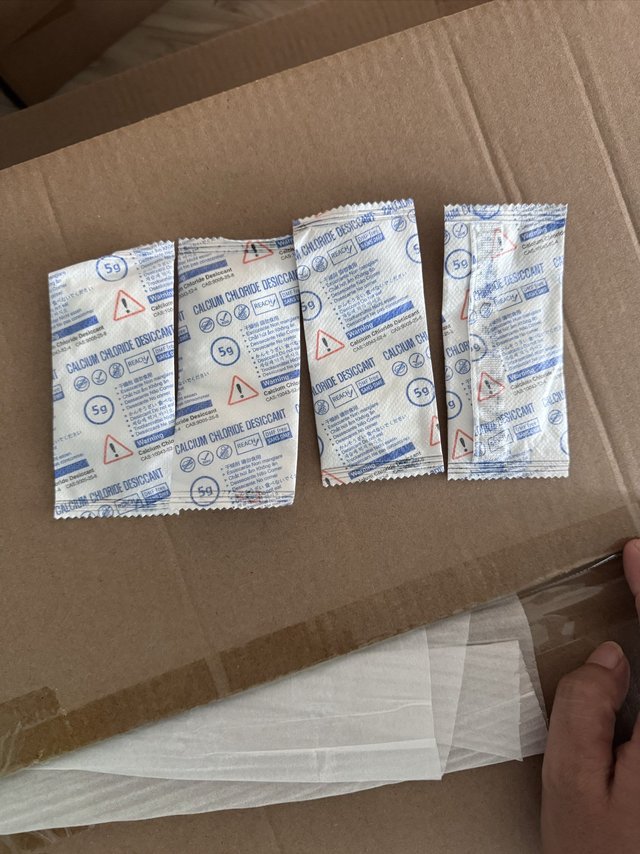 设备防潮保养一定要买这种干燥剂！