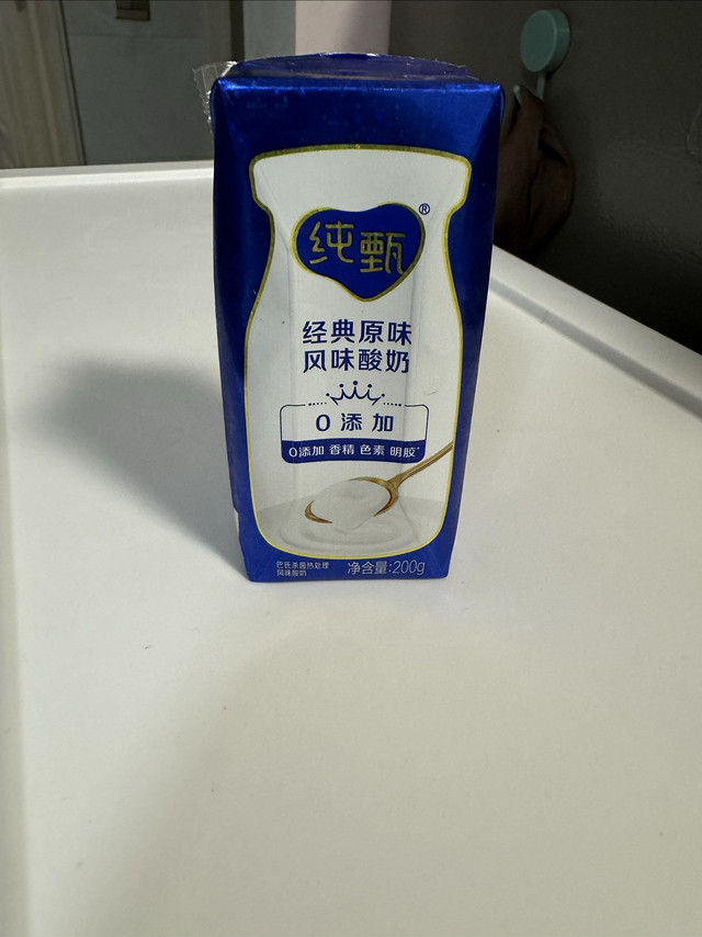 开学家庭囤货最多的酸奶-蒙牛纯甄。