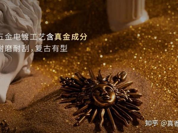 大家有哪些「经典即高级」的黑色系包包分享？