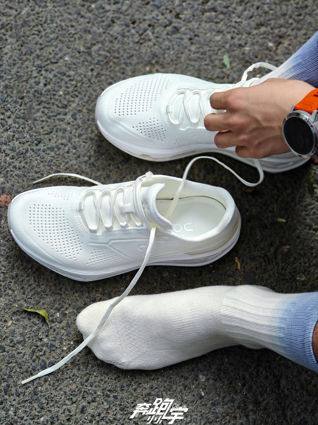 On昂跑 Cloudrise Cyclon | 将循环概念代入跑鞋