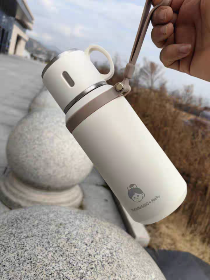 优优兔保温杯
