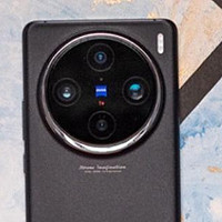 网传丨vivo X200 系列入网，包括一款小屏旗舰，搭联发科9400旗舰芯片