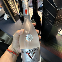 人头马新品 葡萄酒 V