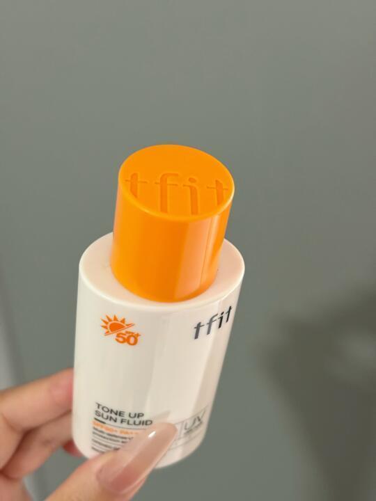 好神奇，真的有油皮在用的防晒吗！！！！
