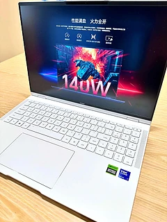 荣耀MagicBook Pro 16，性能与美学的完美结合