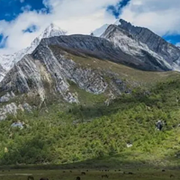 稻城亚丁旅游攻略：探秘水蓝色星球上的最后一片净土