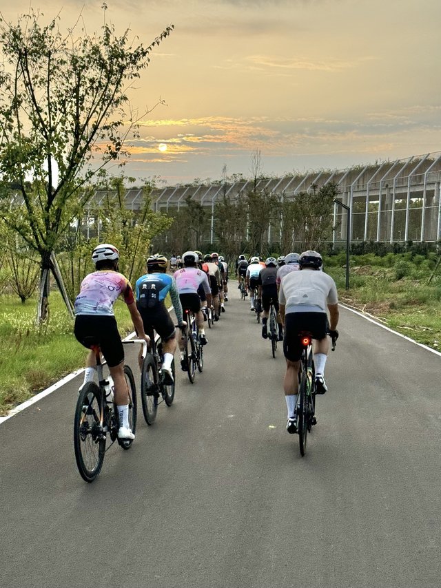 成都马场惊现百团大战