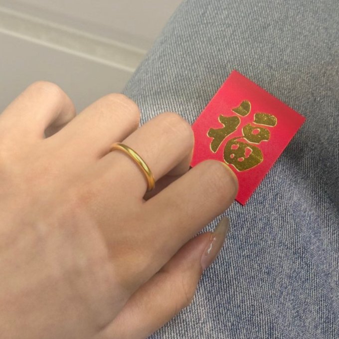 周大福黄金戒指