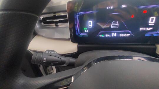 苏州新能源科目三吉利几何E灯光模拟介绍