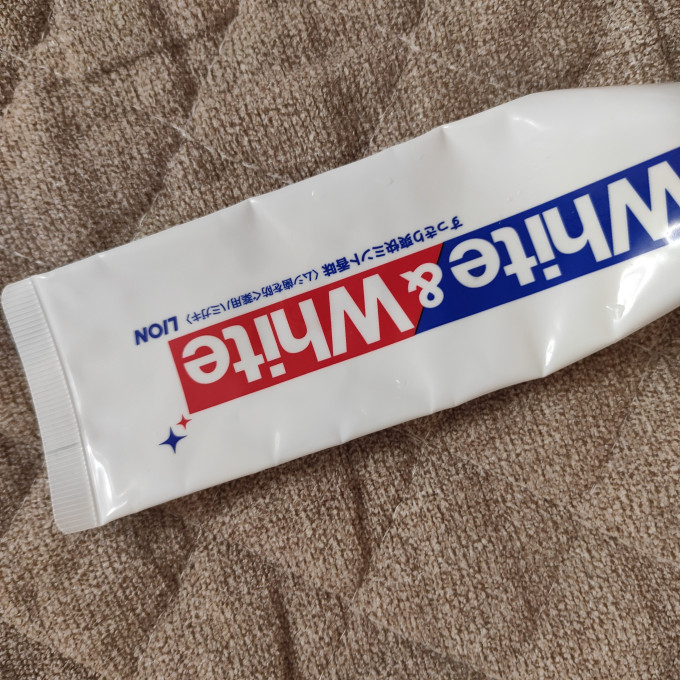 狮王牙膏