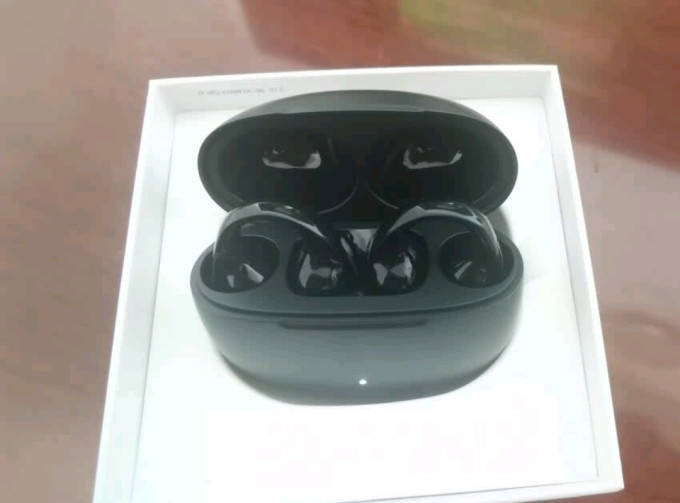 漫步者蓝牙耳机