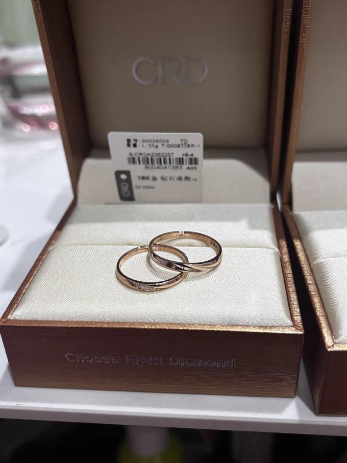 10:03:18 ​crd克徕帝钻石情侣对戒18k金铂金钻戒男戒婚戒结婚戒指