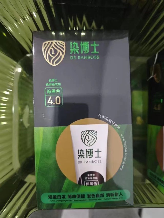染博士亲肤染发膏，自然遮白！ 