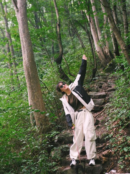 进山徒步，与大自然见个面