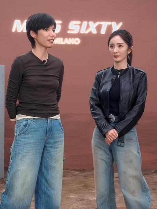 杨幂今日Miss Sixty直播1.0视频来喽！