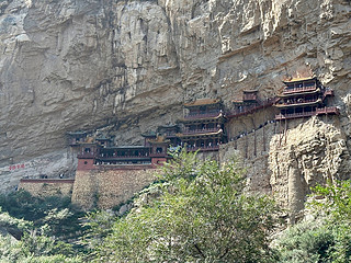 跟着黑神话悟空，感受震撼山西之旅——悬空寺，建筑史上的神来之笔