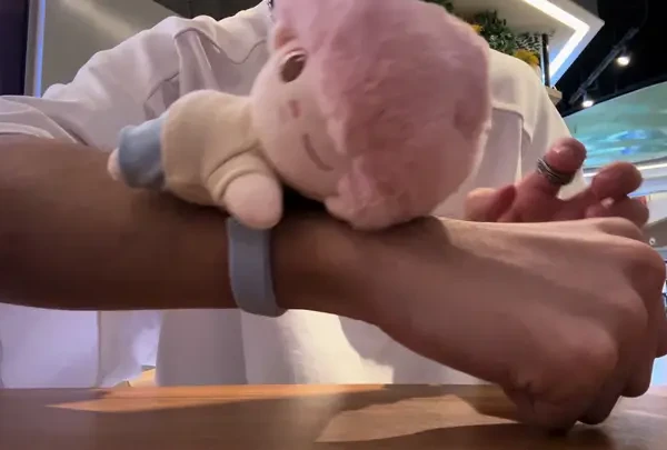 继续来开盒吧～ 看看今天可以开出什么呢 #生活碎片记录  #vlog日常 #dimoo #盲盒 #泡泡玛特