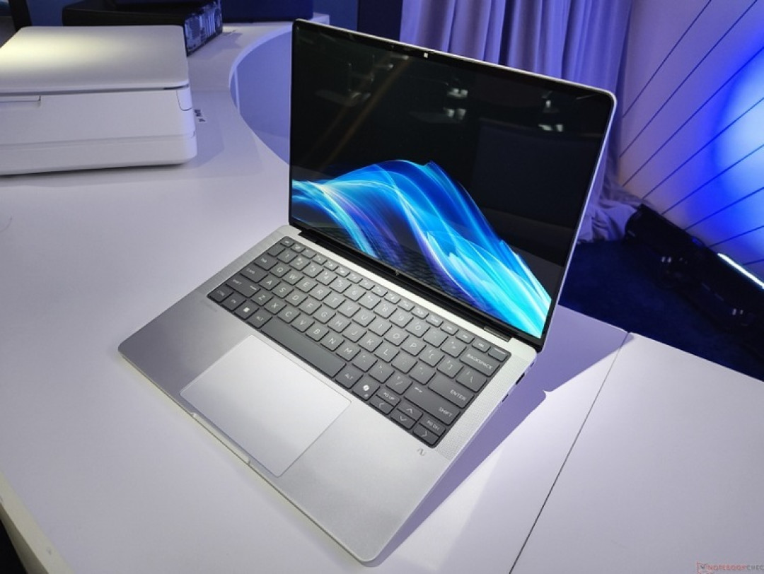 惠普展出 EliteBook X G1a 轻薄办公本，搭AMD新锐龙、2.8K OLED屏