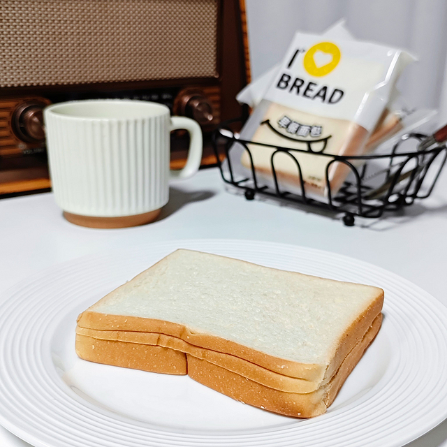 不负早餐好食光，福事多海盐芝士风味吐司面包