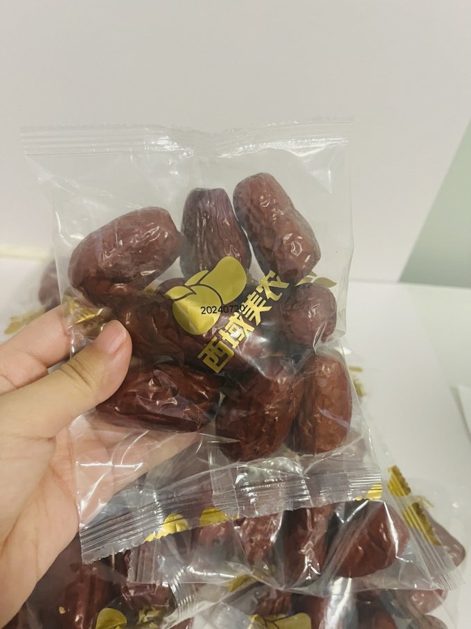 西域美农蜜饯果脯