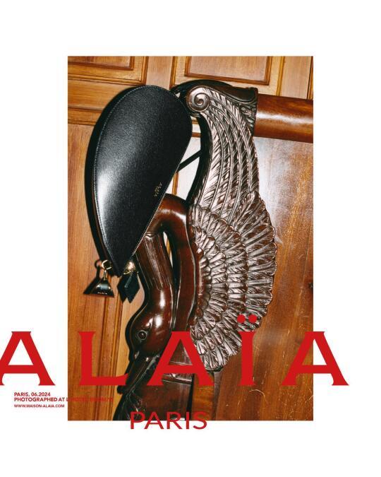 ALAÏA 2024夏秋系列丨半爱心包