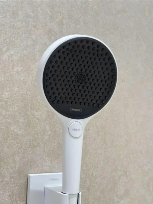 汉斯格雅花洒：精英女性的自在私享SPA时光**