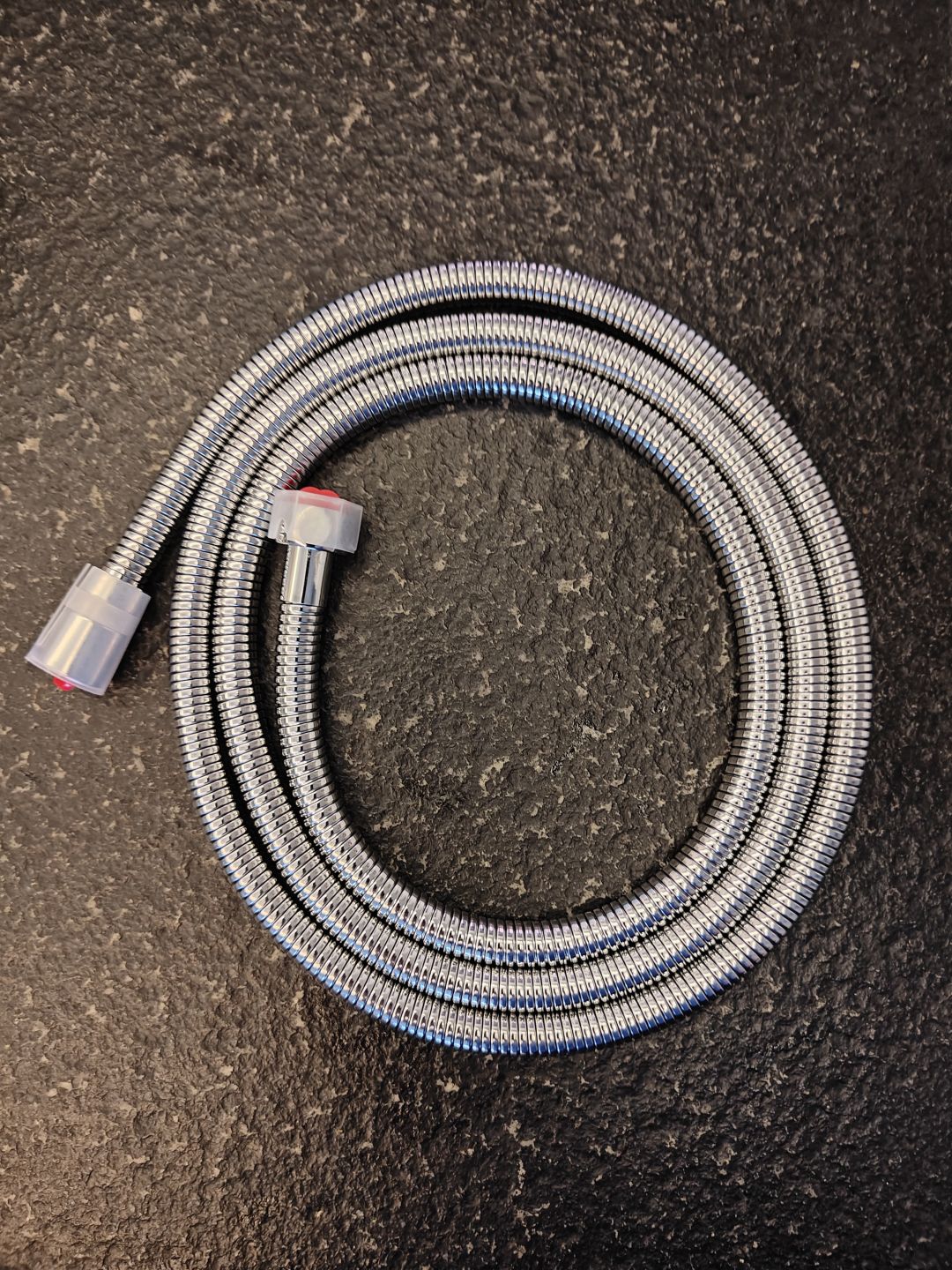 值友推荐的铭亿花洒软管果然不错,我给满分!