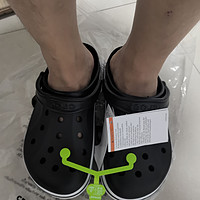 5折的crocs，还是比较香的