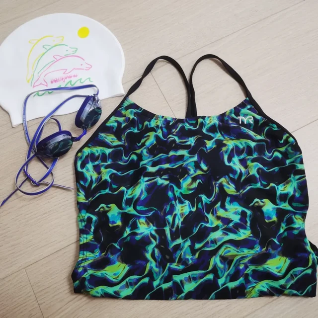 TYR 绿波纹 好穿