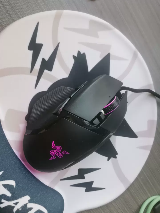 雷蛇鼠标