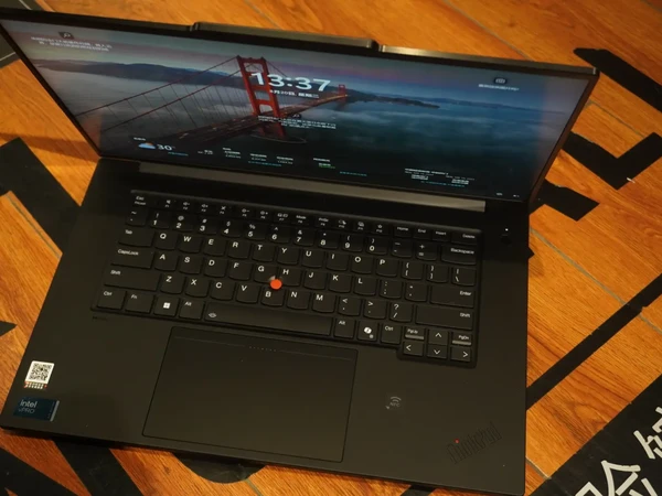 让人想夸一万遍的ThinkPad P1 AI 2024~