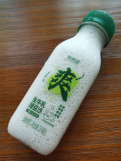 新希望生牛乳绿豆沙