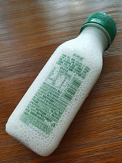 新希望生牛乳绿豆沙